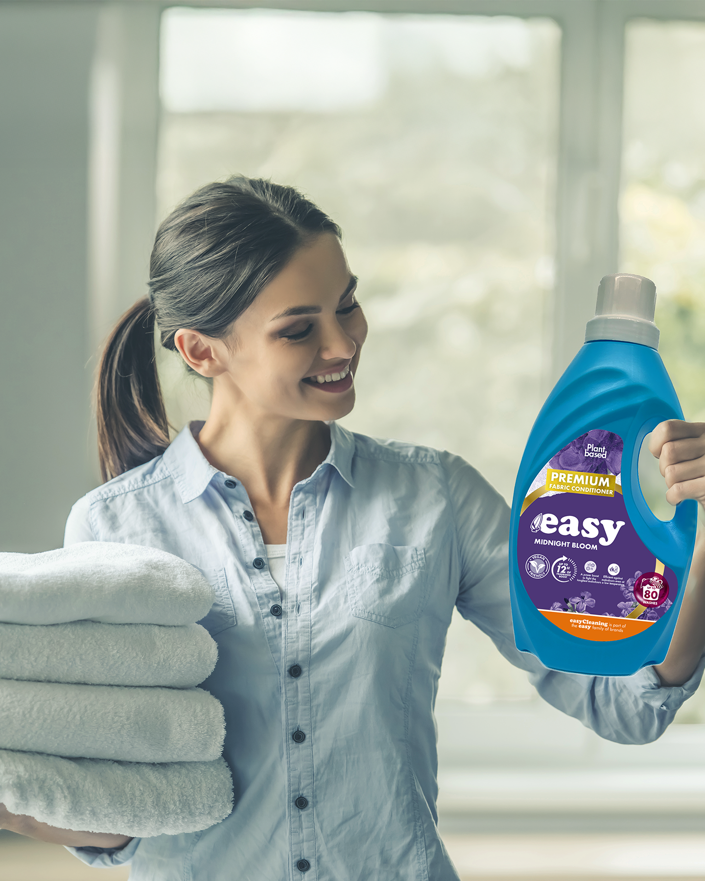 easy Midnight Bloom Fabric Conditioner 2LTR